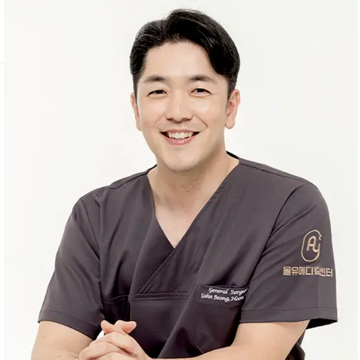 Byung-Hoon Son 医師の公式プロフィール写真