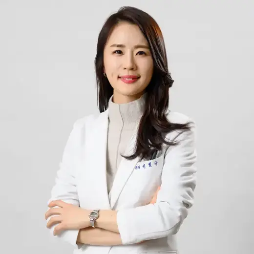 SEO BINNA 医師の公式プロフィール写真