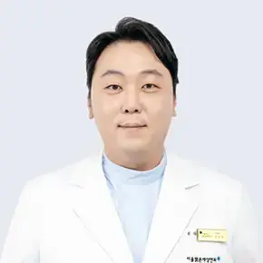 Il-Young Jung 医師の公式プロフィール写真