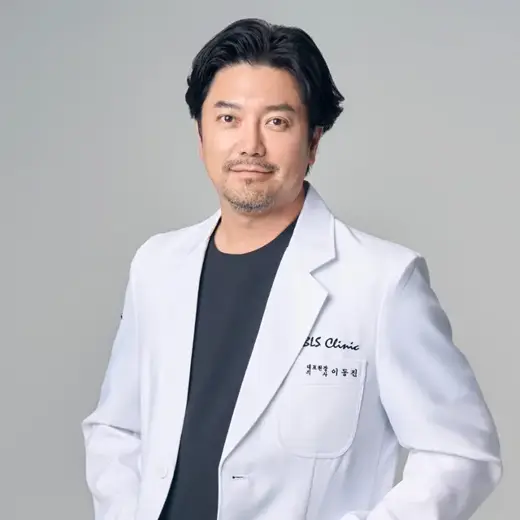 Yi Dong-jin 医師の公式プロフィール写真