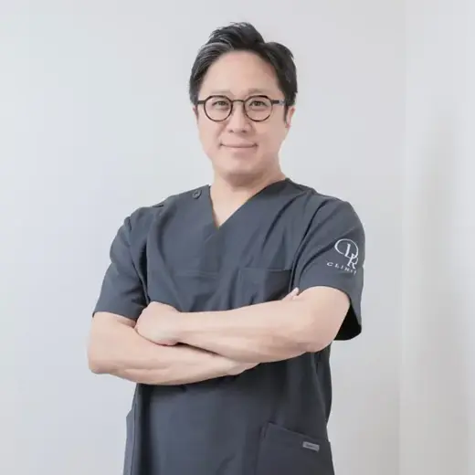 Jang-seok Yoo 医師の公式プロフィール写真