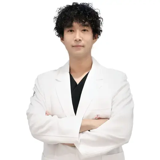 Kyeongpil Shin 医師の公式プロフィール写真