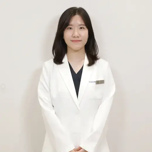 Ji-soo Min 医師の公式プロフィール写真