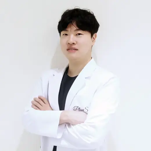 Lee Seong Yeop 医師の公式プロフィール写真