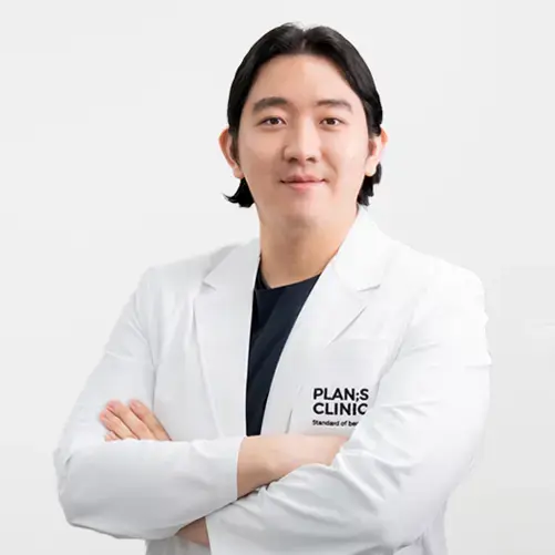 Yoon Young Hwi 医師の公式プロフィール写真