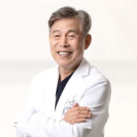 Man-Soo Kim 医師の公式プロフィール写真