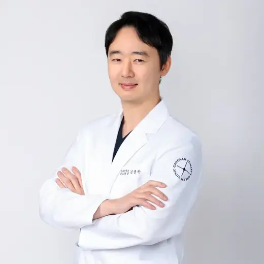 Yong-chan Kim 医師の公式プロフィール写真