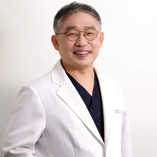 Yong-Hae Seong 医師の公式プロフィール写真