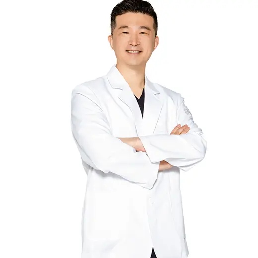 Sung-Hyup Lim 医師の公式プロフィール写真