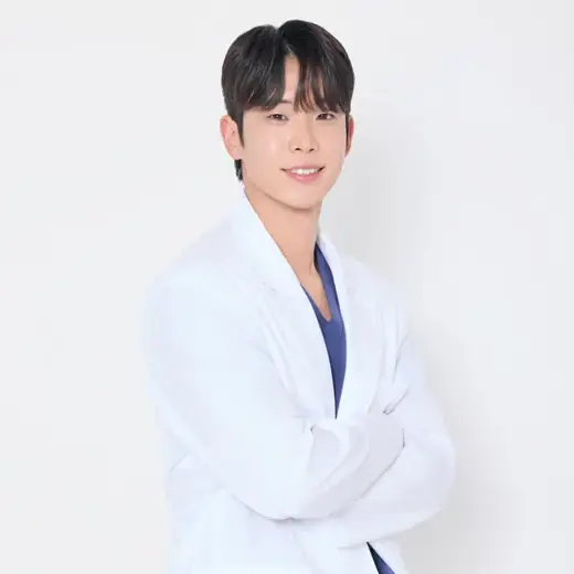 Kyung-ryul Min 医師の公式プロフィール写真