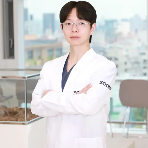 Sangbin Jeong 医師の公式プロフィール写真