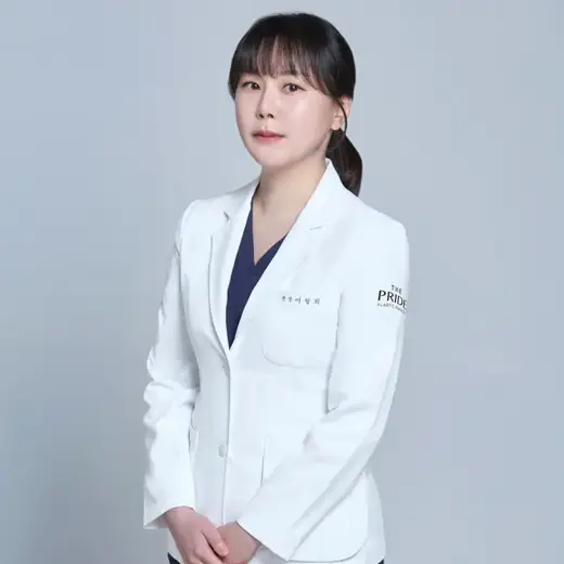 Lee Cheonghee 医師の公式プロフィール写真